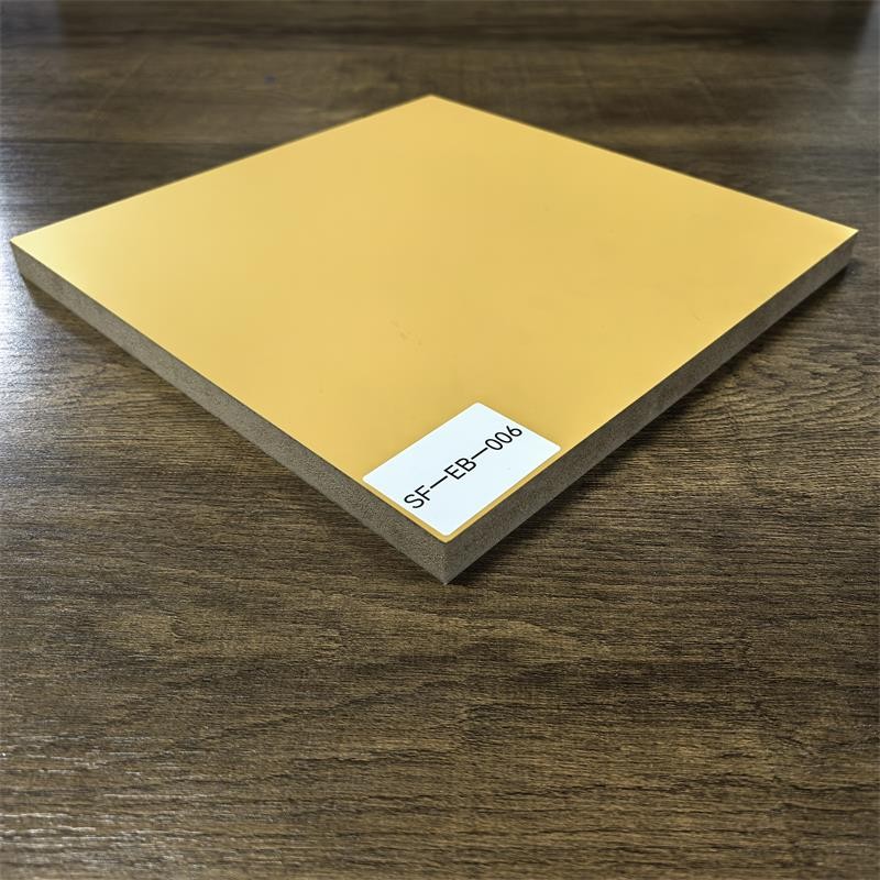 Sraithadhmad croí-veneer mdf